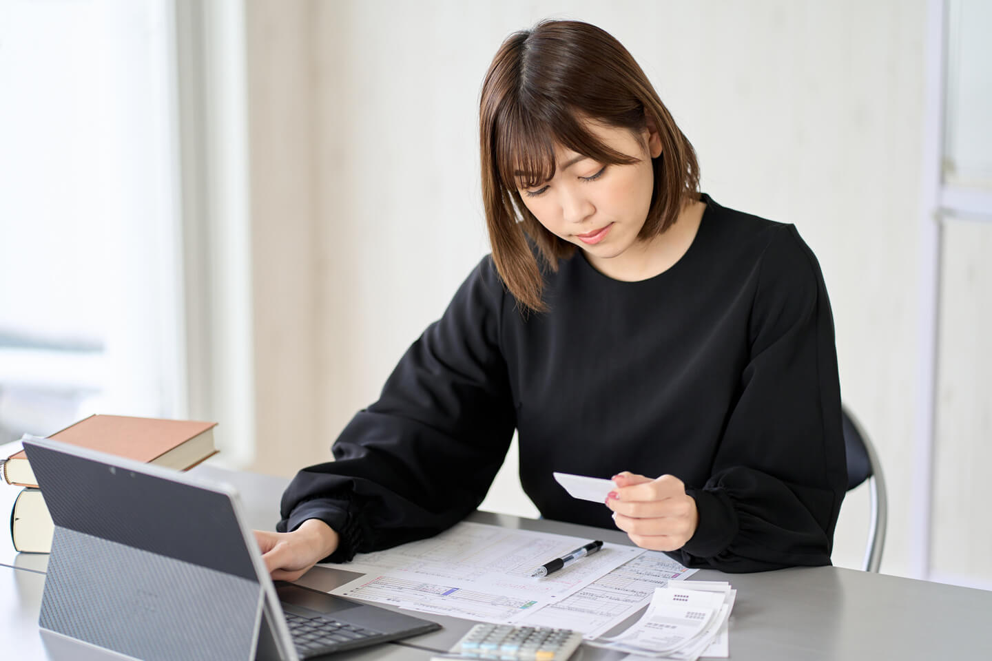 経理職の女性のイメージ画像