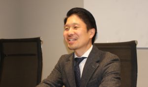 転職エージェント 秋山和也さん